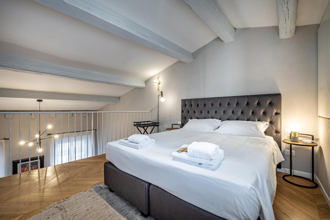 Hs4U Ricasoli Luxury Apartment Near Duomo N. 3 Florenţa Exterior foto